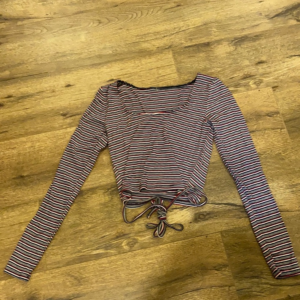 striped long sleeve crop